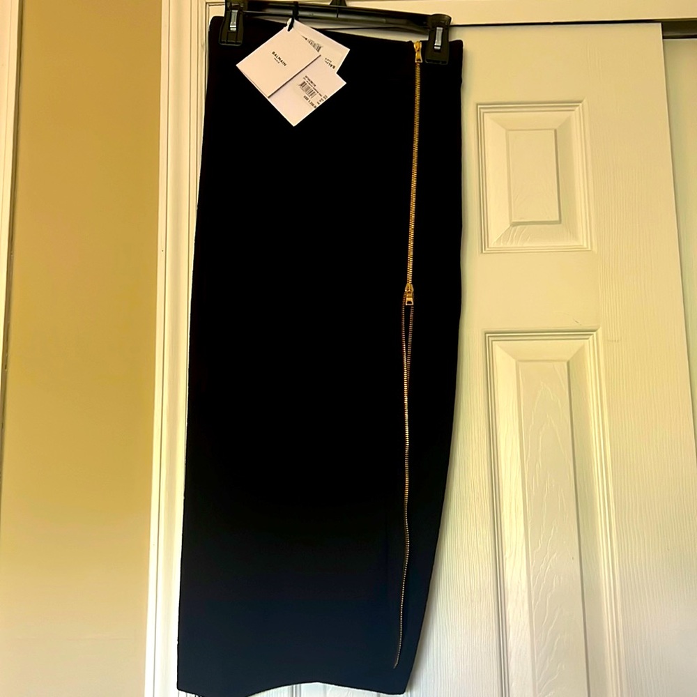 New sexy New Balmain skirt with side zipper